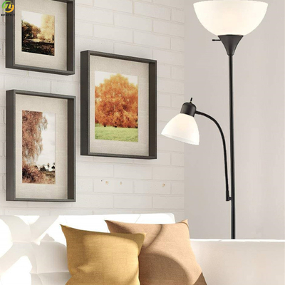 Đèn LED kim loại dọc Đèn chiếu sáng sàn hiện đại cho phòng khách Sofa Bắc Âu Retro
